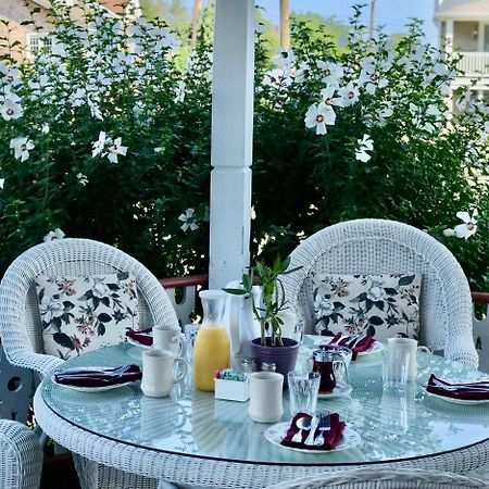 Angel Of The Sea Bed And Breakfast Cape May Exterior photo
