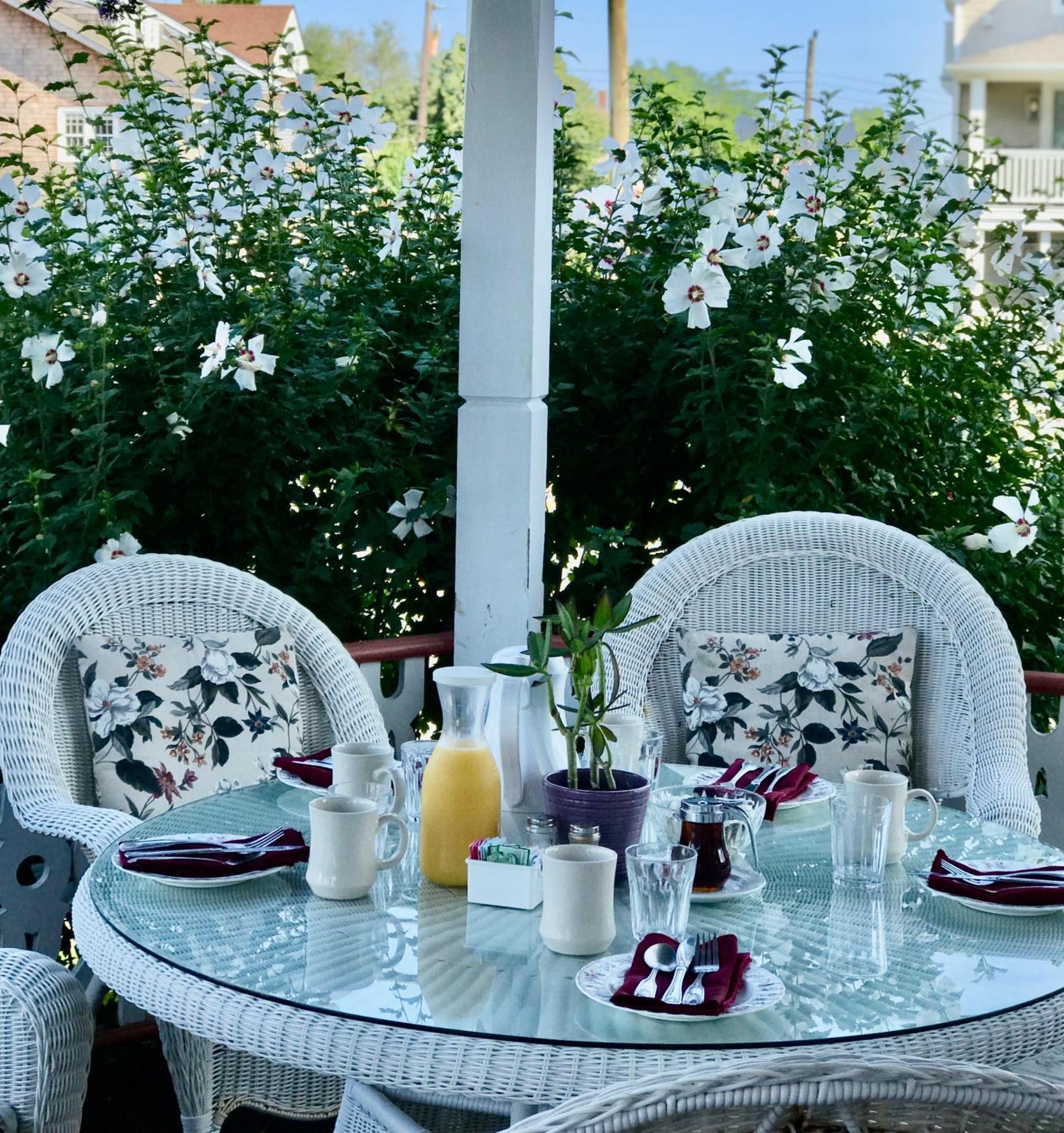 Angel Of The Sea Bed And Breakfast Cape May Exterior photo