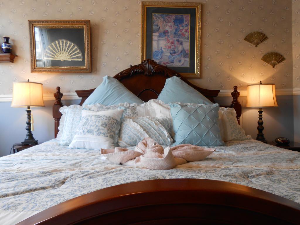 Angel Of The Sea Bed And Breakfast Cape May Exterior photo