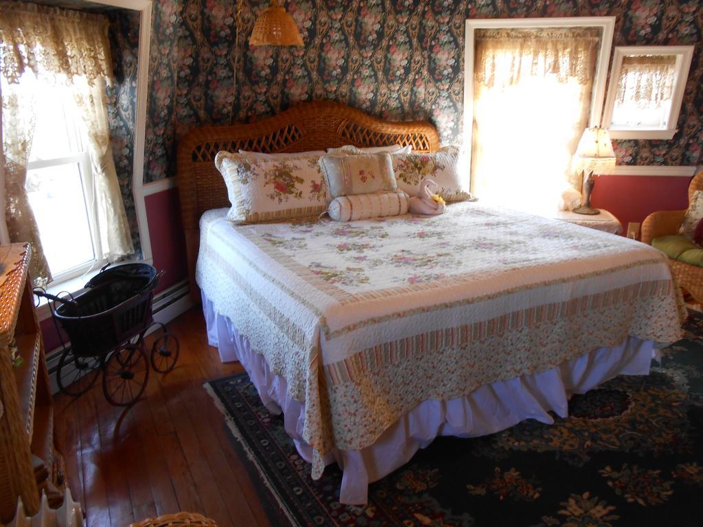 Angel Of The Sea Bed And Breakfast Cape May Exterior photo